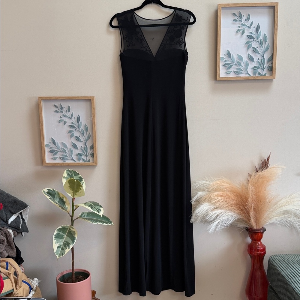 Laundry By Shelli Segal Black Maxi Dress with Sheer Lace Yoke - Picture 4 of 5